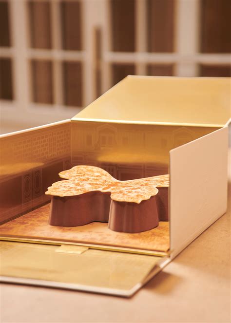 Une bûche de Noël exclusive à La Pâtisserie du 30 Montaigne